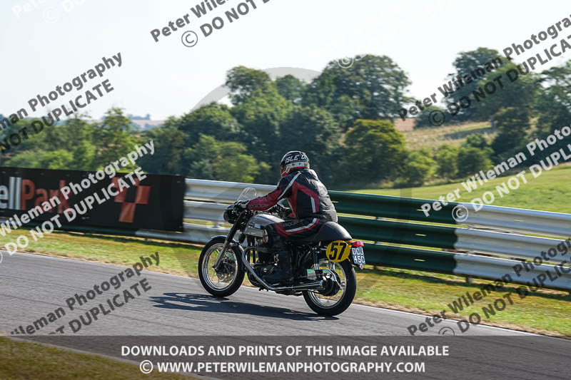 cadwell park;cadwell park photographs;cadwell trackday photographs;enduro digital images;event digital images;eventdigitalimages;peter wileman photography;racing digital images;trackday digital images;trackday photos